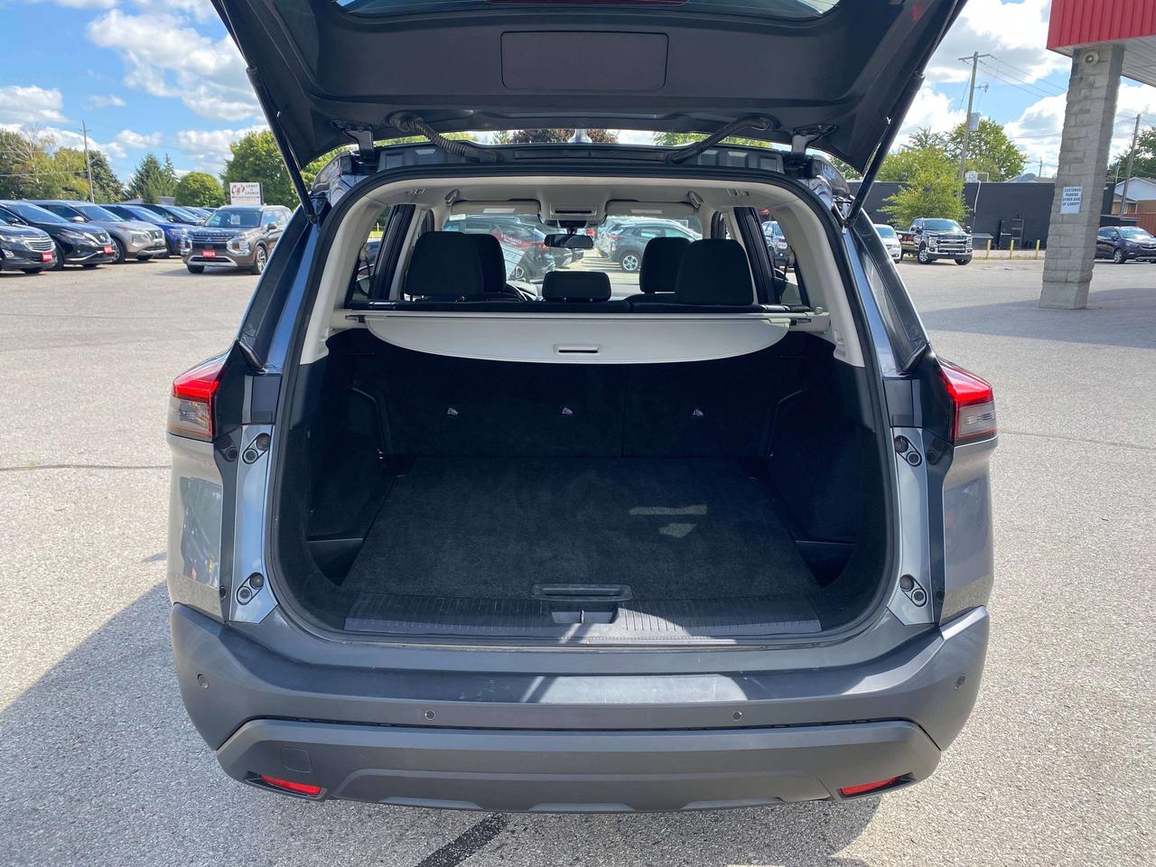 2021 Nissan Rogue S, CLEAN CARFAX, AWD, HEATED SEATS! - Photo #9