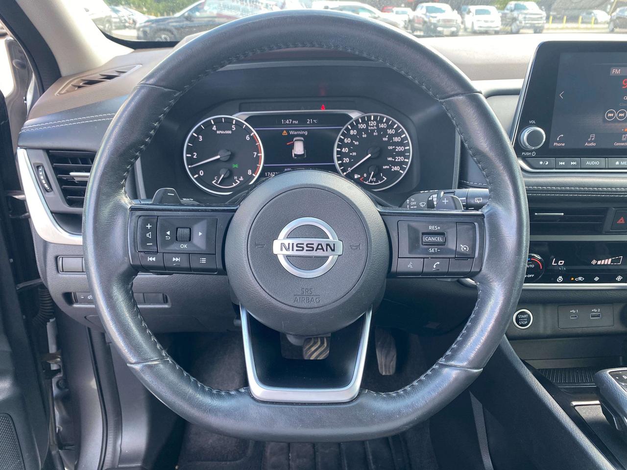 2021 Nissan Rogue S, CLEAN CARFAX, AWD, HEATED SEATS! - Photo #15