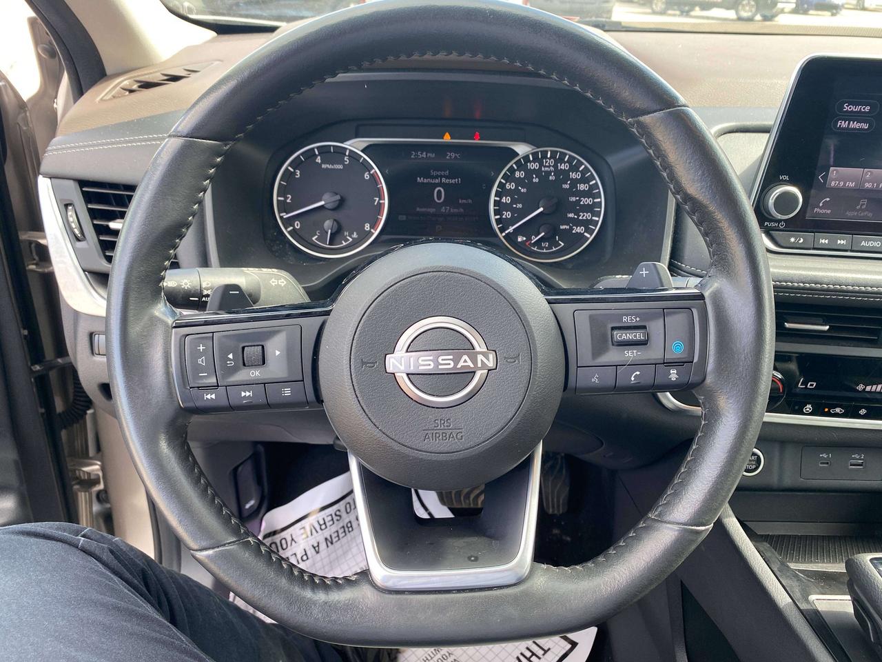 2023 Nissan Rogue SV MOONROOF, CLEAN CARFAX, AWD, REMOTE START! Photo