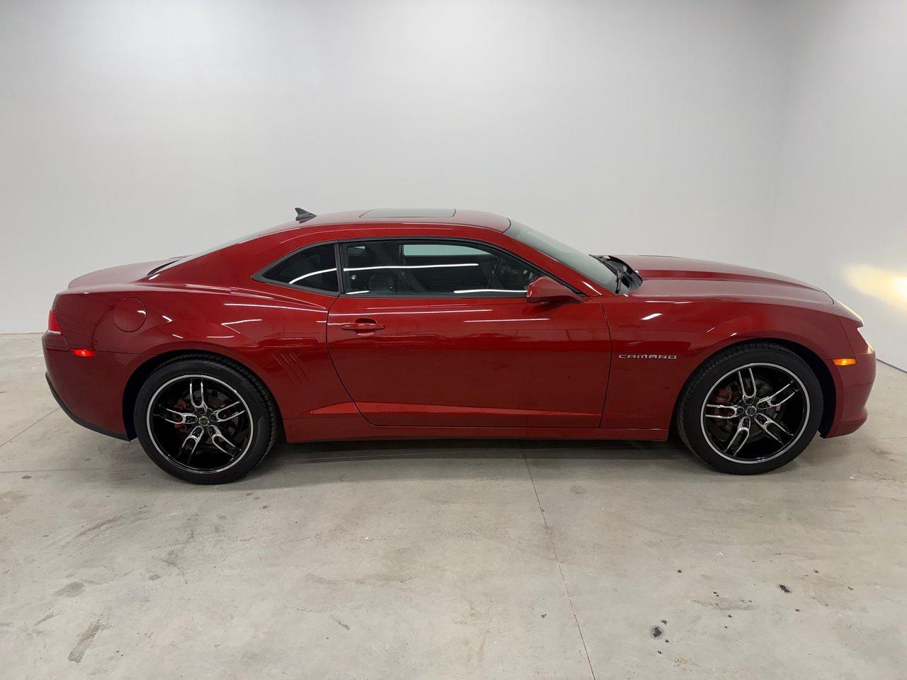 2014 Chevrolet Camaro 2LT Photo3