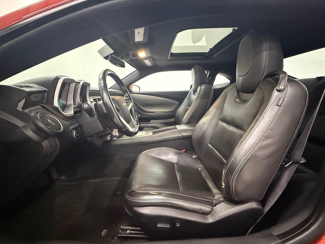 2014 Chevrolet Camaro 2LT Photo