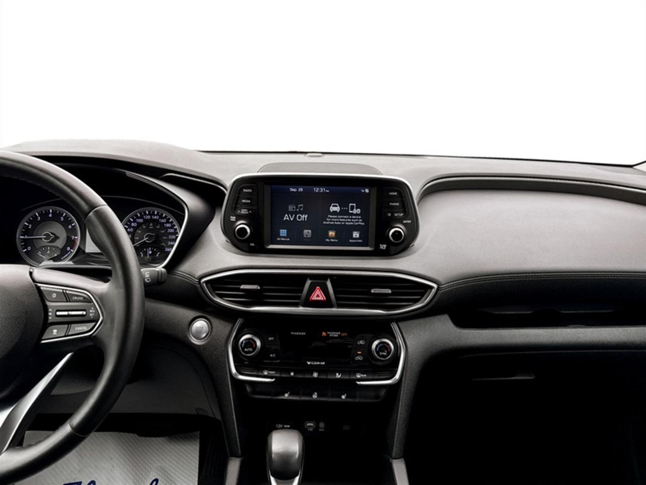 2019 Hyundai Santa Fe Preferred w/Dark Chrome Accent  *LOW KMS* Photo