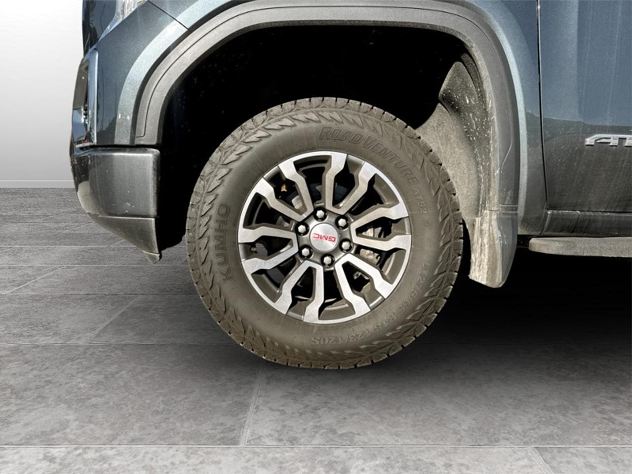 2021 GMC Sierra 1500 AT4 Premium Package  *CLEAN CARFAX* Photo