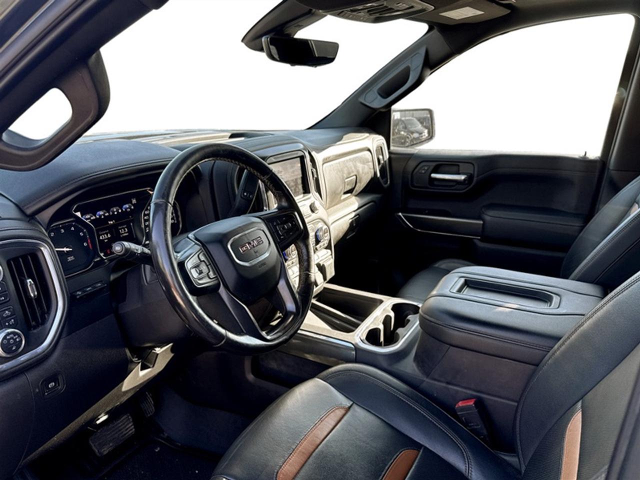 2021 GMC Sierra 1500 AT4 Premium Package  *CLEAN CARFAX* Photo