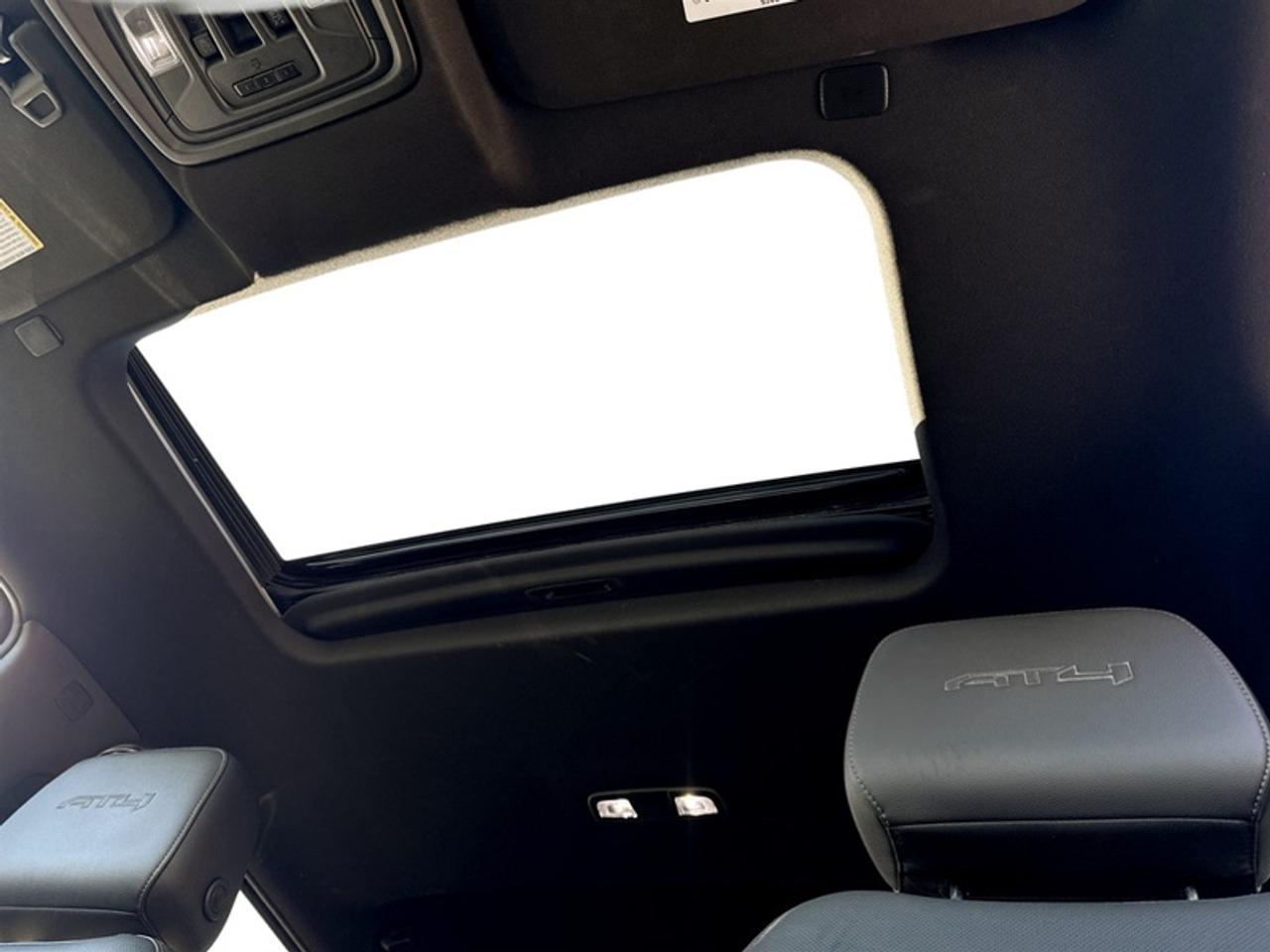 2021 GMC Sierra 1500 AT4 Premium Package  *CLEAN CARFAX* Photo