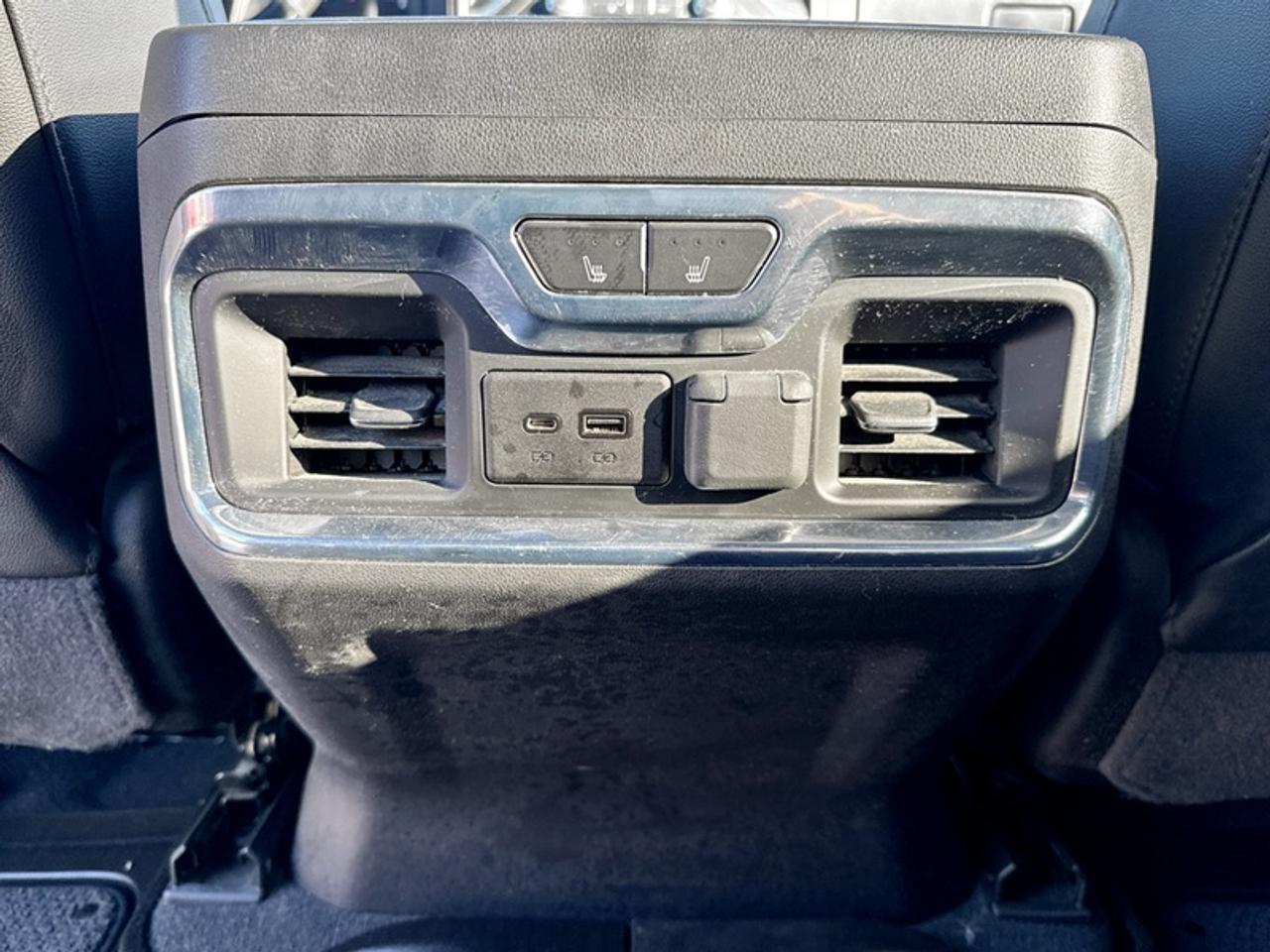 2021 GMC Sierra 1500 AT4 Premium Package  *CLEAN CARFAX* Photo