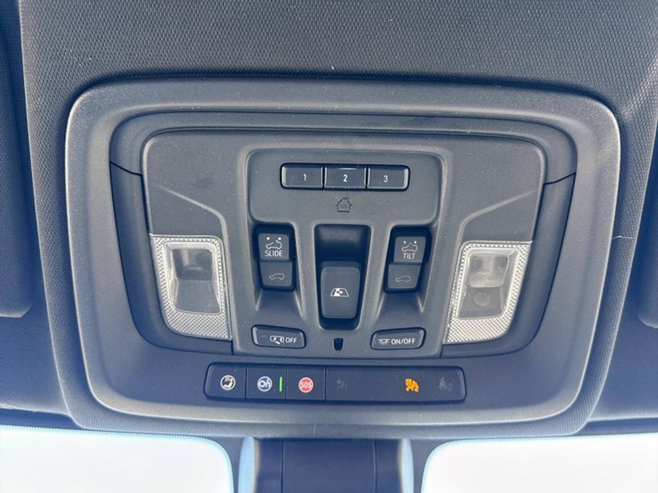 2021 GMC Sierra 1500 AT4 Premium Package  *CLEAN CARFAX* Photo