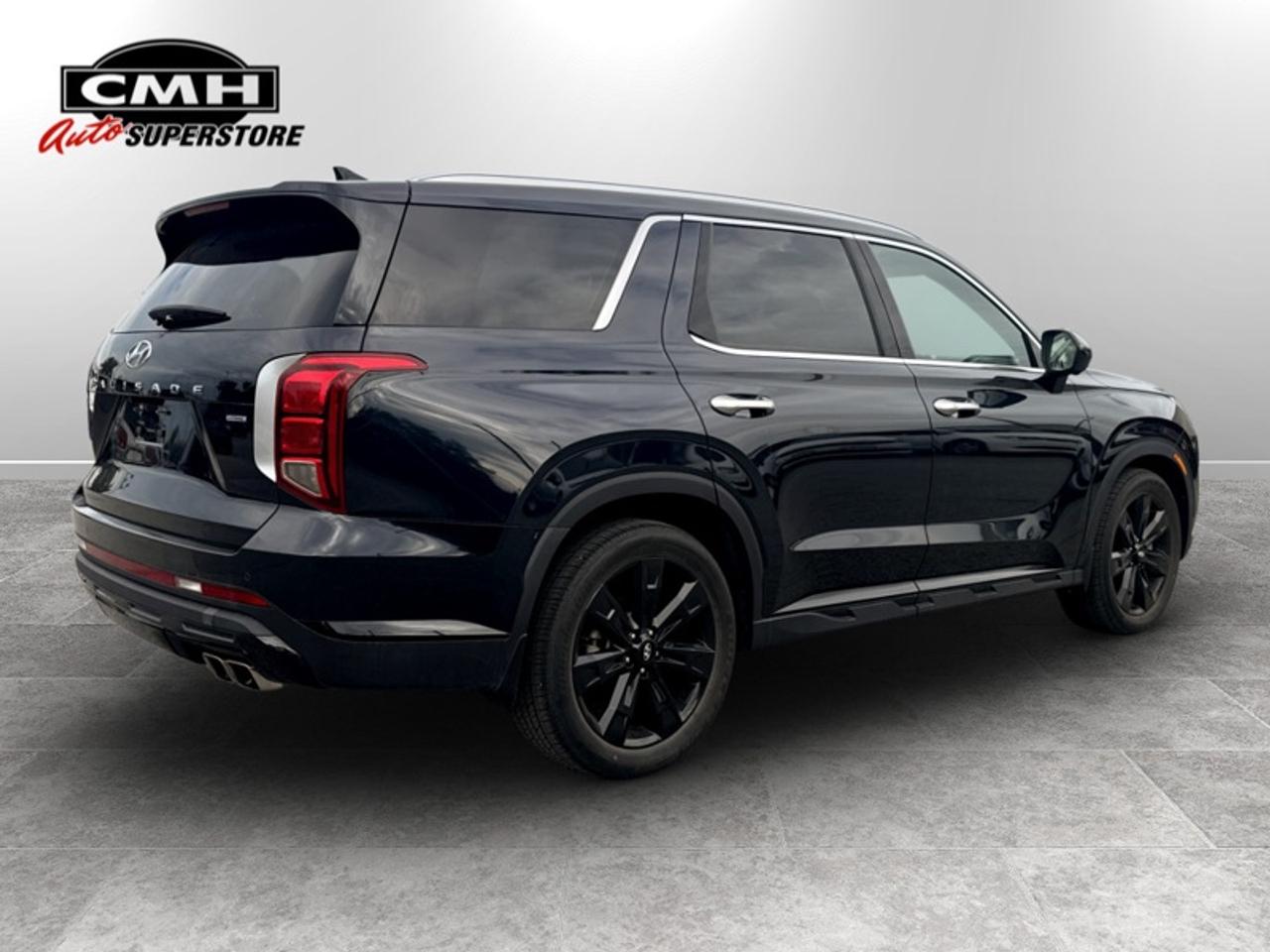 2023 Hyundai PALISADE Urban 7-Pass  **CLEAN CARFAX** Photo