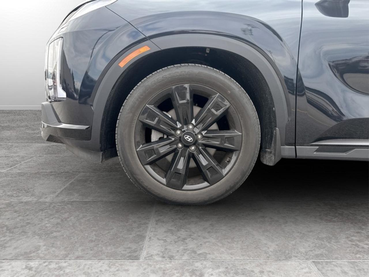 2023 Hyundai PALISADE Urban 7-Pass  **CLEAN CARFAX** Photo