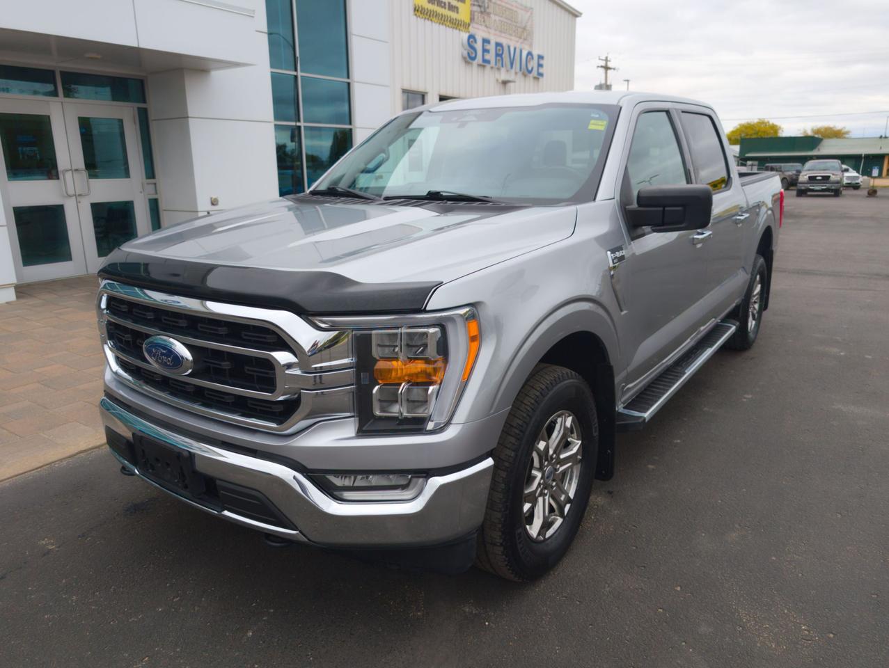 2022 Ford F-150 XLT Photo1