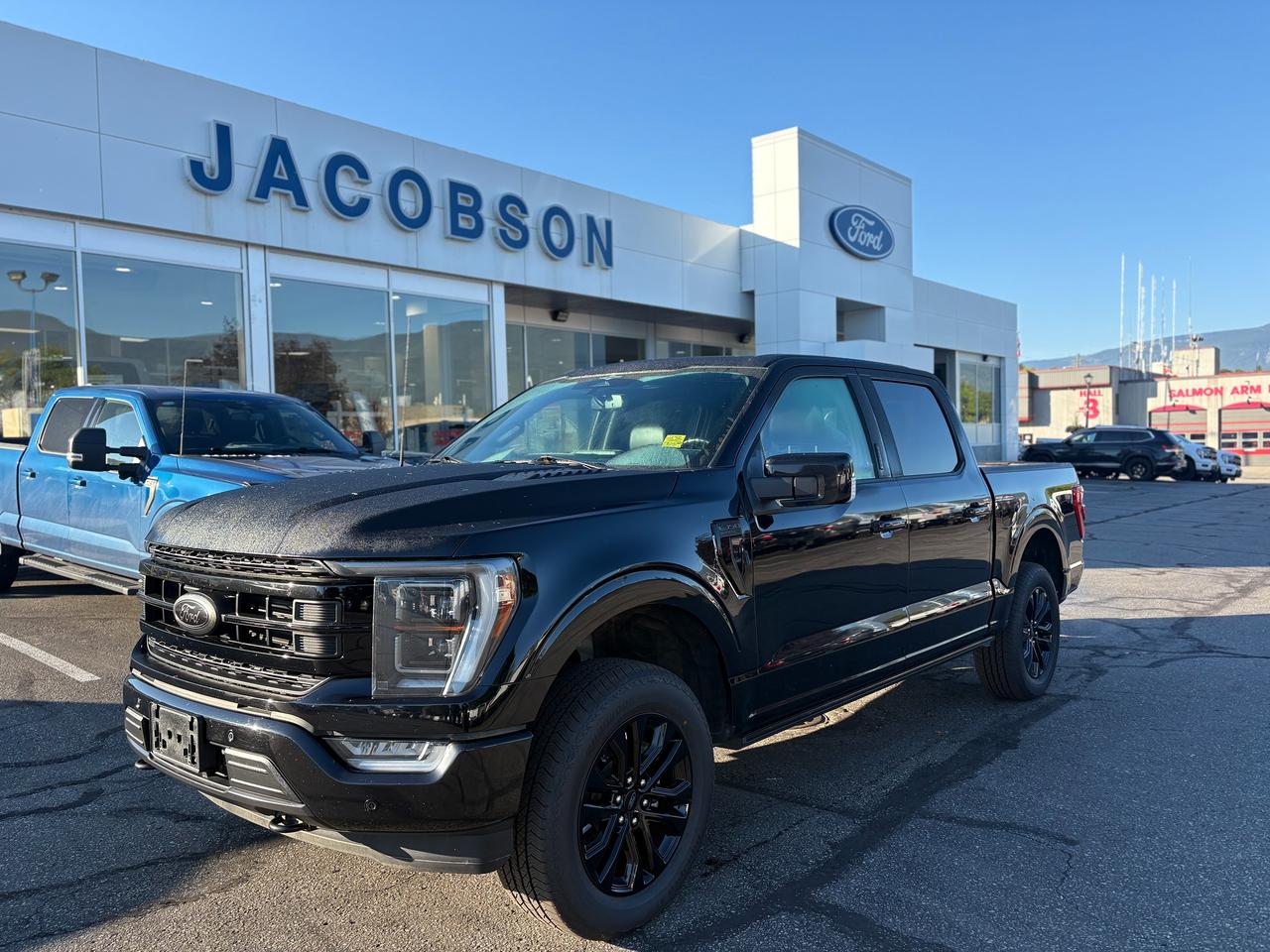 2023 Ford F-150 Lariat Photo0