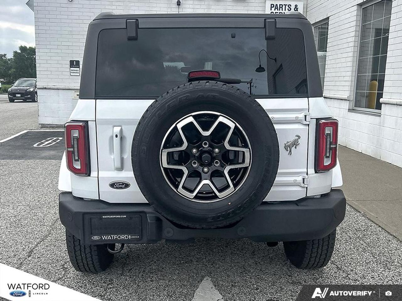 2024 Ford Bronco OUTER BANKS 4 DOOR 4X4 Photo4