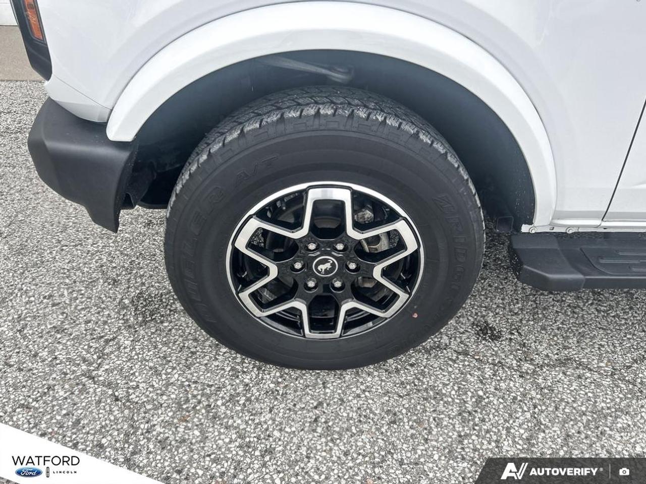 2024 Ford Bronco OUTER BANKS 4 DOOR 4X4 Photo