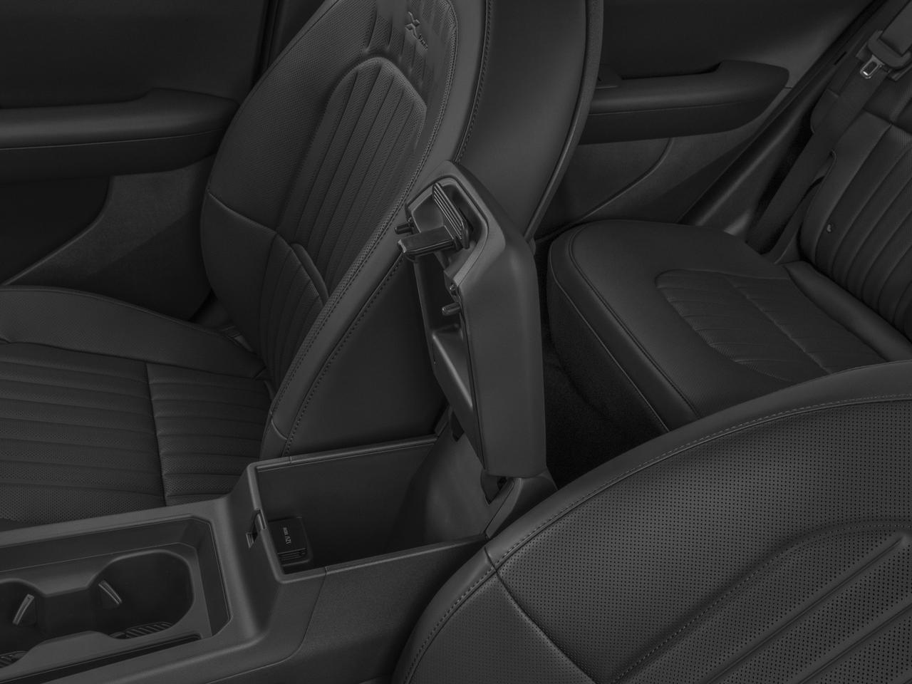 2027 Kia Seltos X-LINE Photo