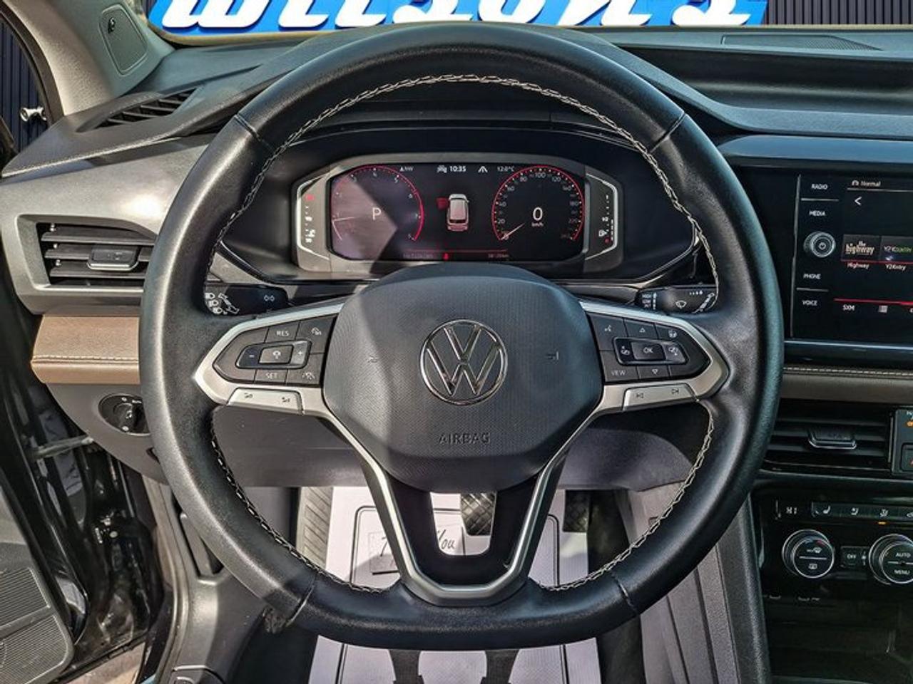 2023 Volkswagen Taos Highline AWD | Leather | Sunroof | Nav | Cooled + Heated Seats | Beats Audio | Power Seat and More ! Photo
