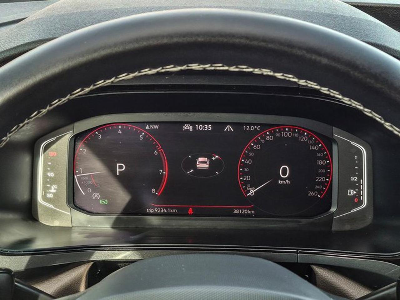 2023 Volkswagen Taos Highline AWD | Leather | Sunroof | Nav | Cooled + Heated Seats | Beats Audio | Power Seat and More ! Photo