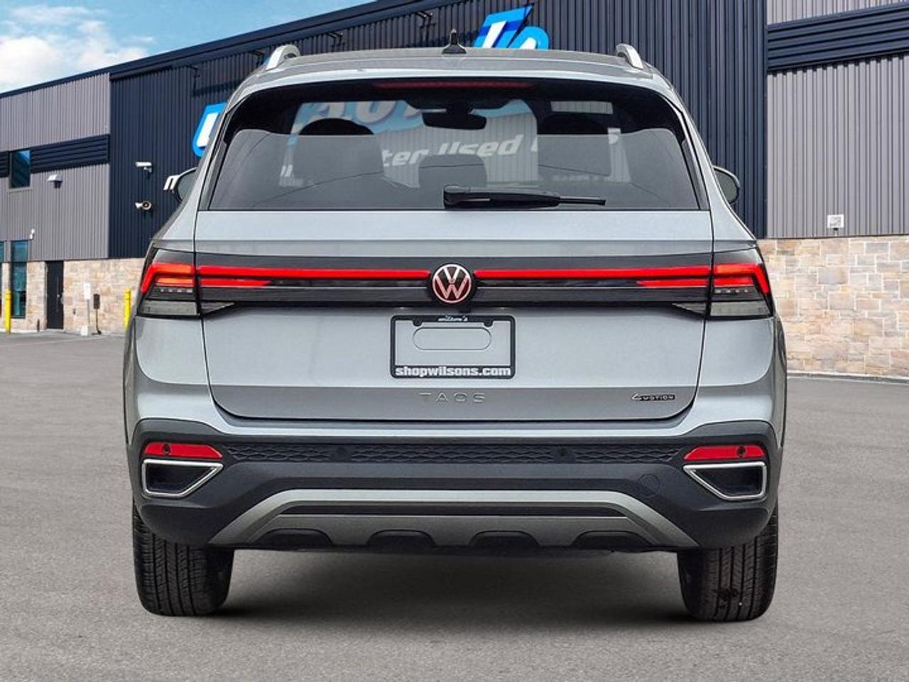 2026 Volkswagen Taos Comfortline AWD | Leatherette | Htd Seats + Steering | Remote Start | Wireless Carplay | and More ! Photo