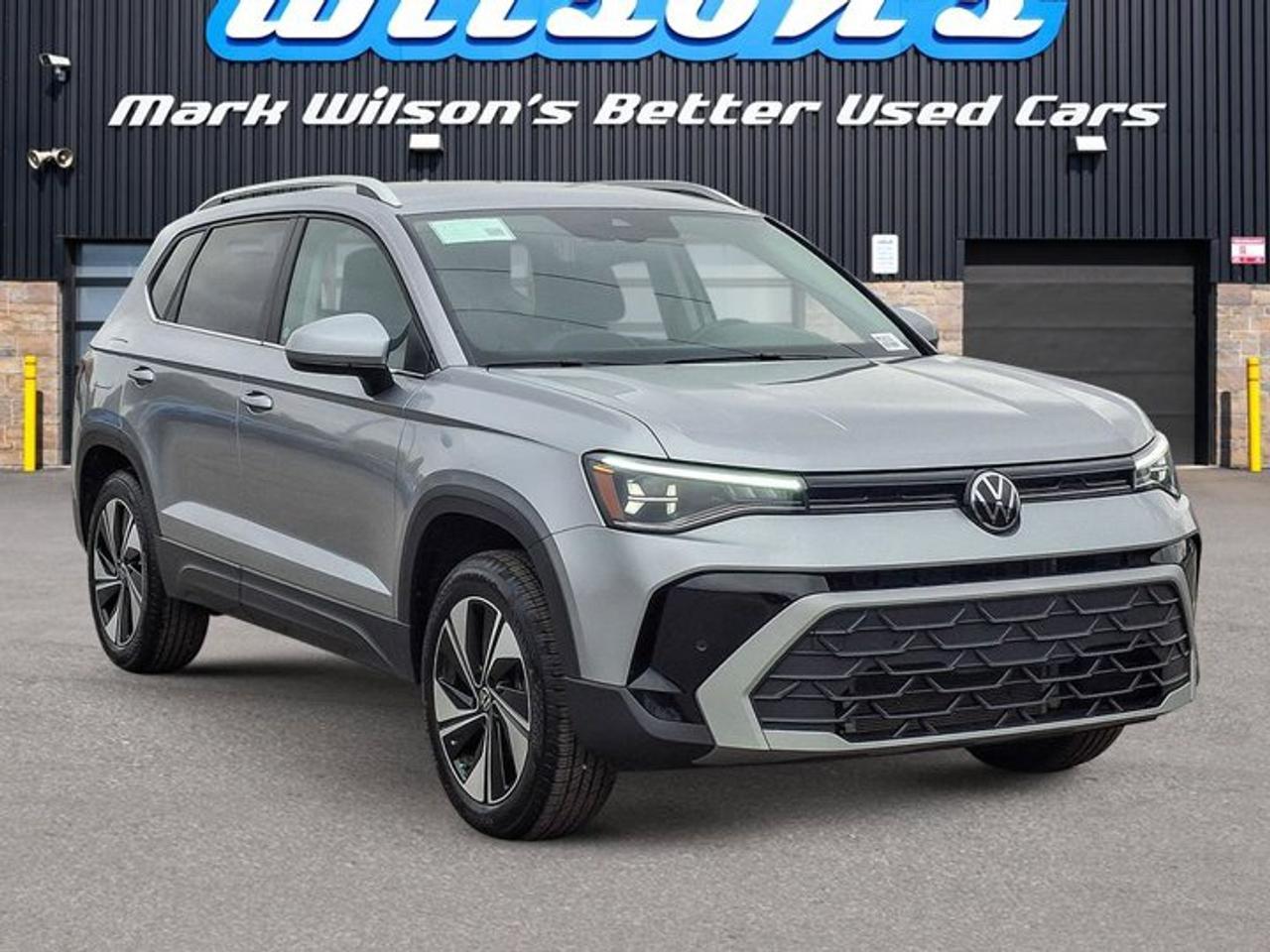 2026 Volkswagen Taos Comfortline AWD | Leatherette | Htd Seats + Steering | Remote Start | Wireless Carplay | and More ! Photo