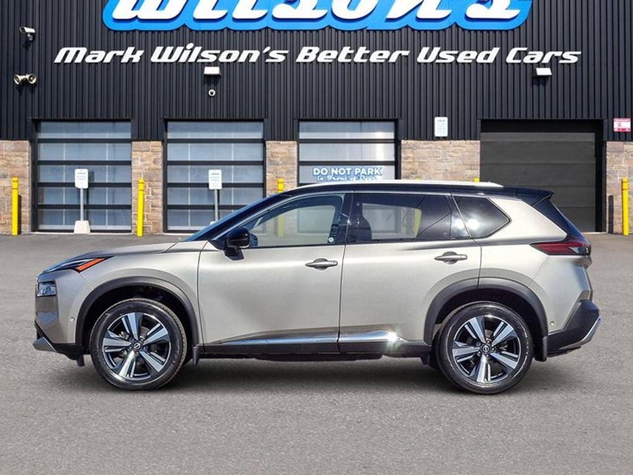 2023 Nissan Rogue Platinum AWD | Leather | Sunroof | Nav | HUD | 360 Camera | Bose | 19" Wheels | and More ! Photo