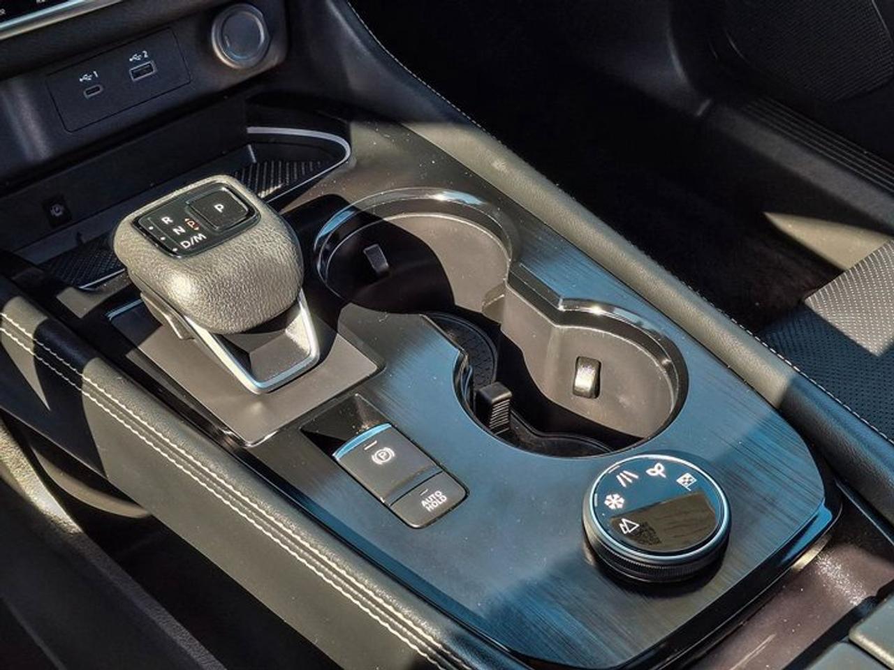 2023 Nissan Rogue Platinum AWD | Leather | Sunroof | Nav | HUD | 360 Camera | Bose | 19" Wheels | and More ! Photo