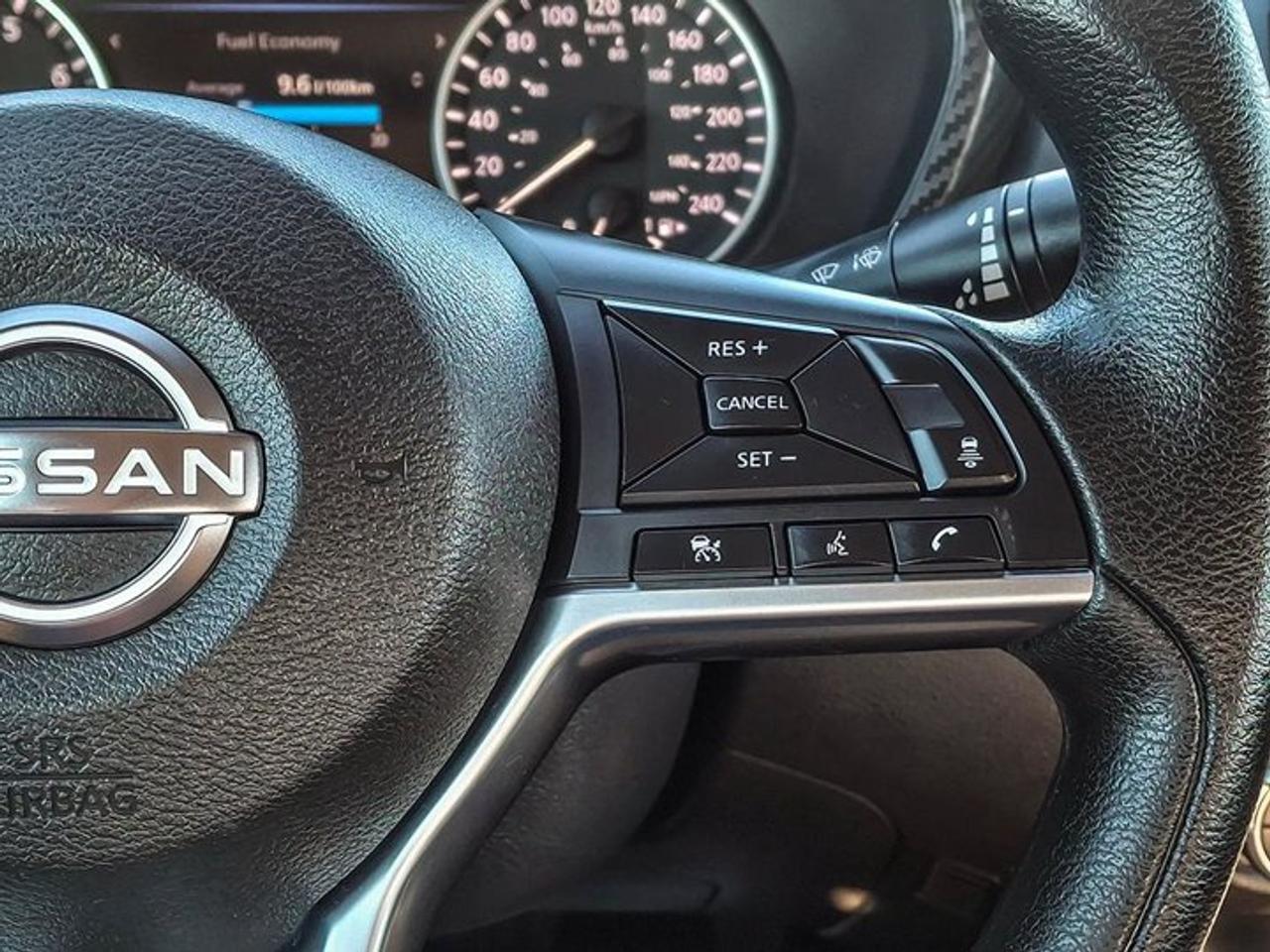 2024 Nissan Sentra SV | Sunroof | Heated Seats | Remote Start | Adaptive Cruise | Keyless Entry | Blind Spot and More ! Photo