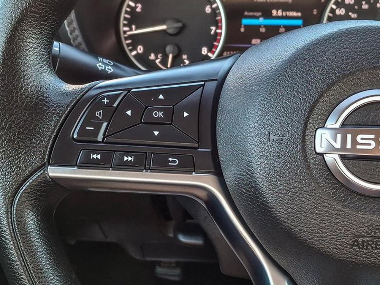 2024 Nissan Sentra SV | Sunroof | Heated Seats | Remote Start | Adaptive Cruise | Keyless Entry | Blind Spot and More ! Photo
