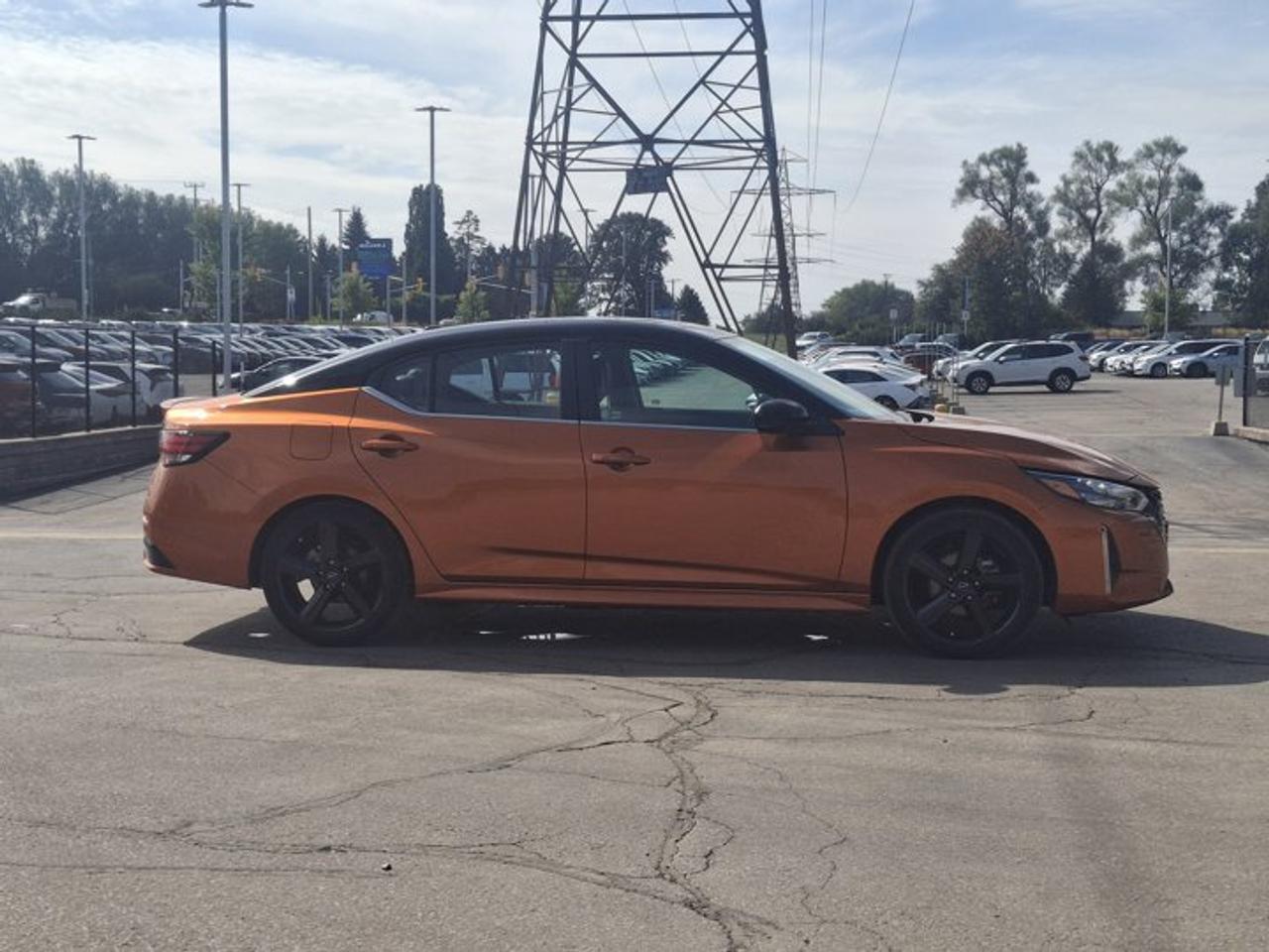 2024 Nissan Sentra SR Premium | Leather | Sunroof | 360 Camera | Smart Cruise | Heated Wheel + Seats | and More ! Photo