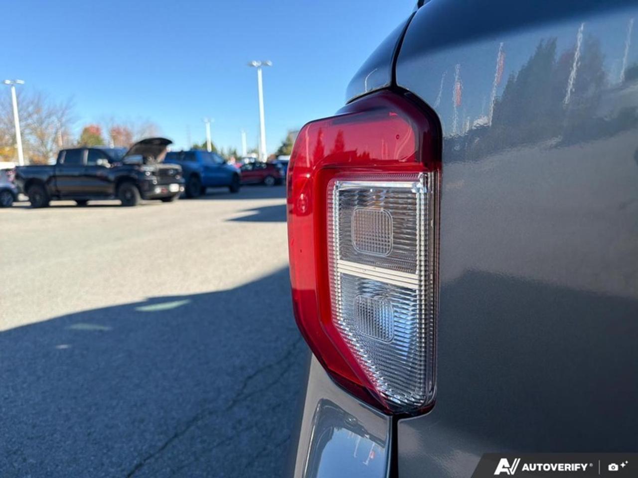 2021 Ford Explorer XLT  -  Apple CarPlay -  Android Auto Photo
