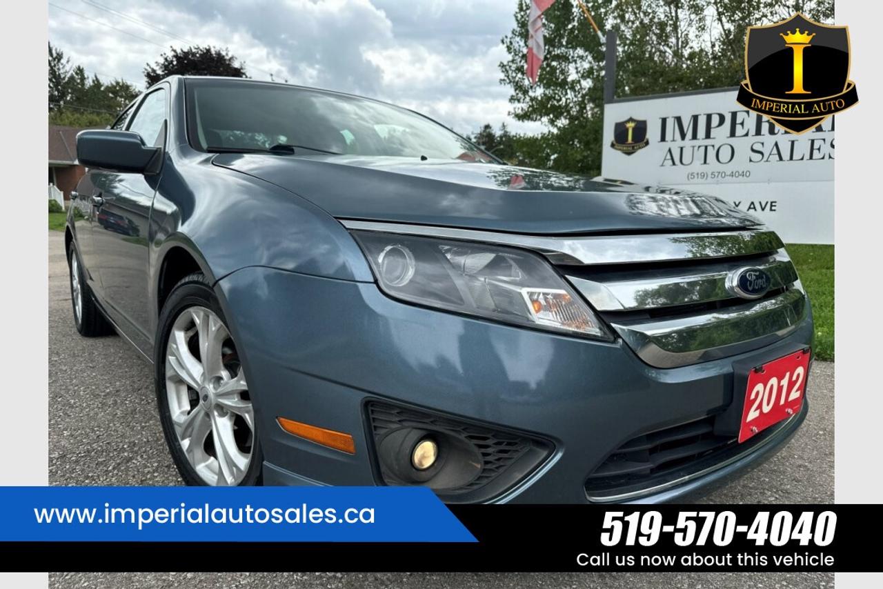 2012 Ford Fusion SE Photo1