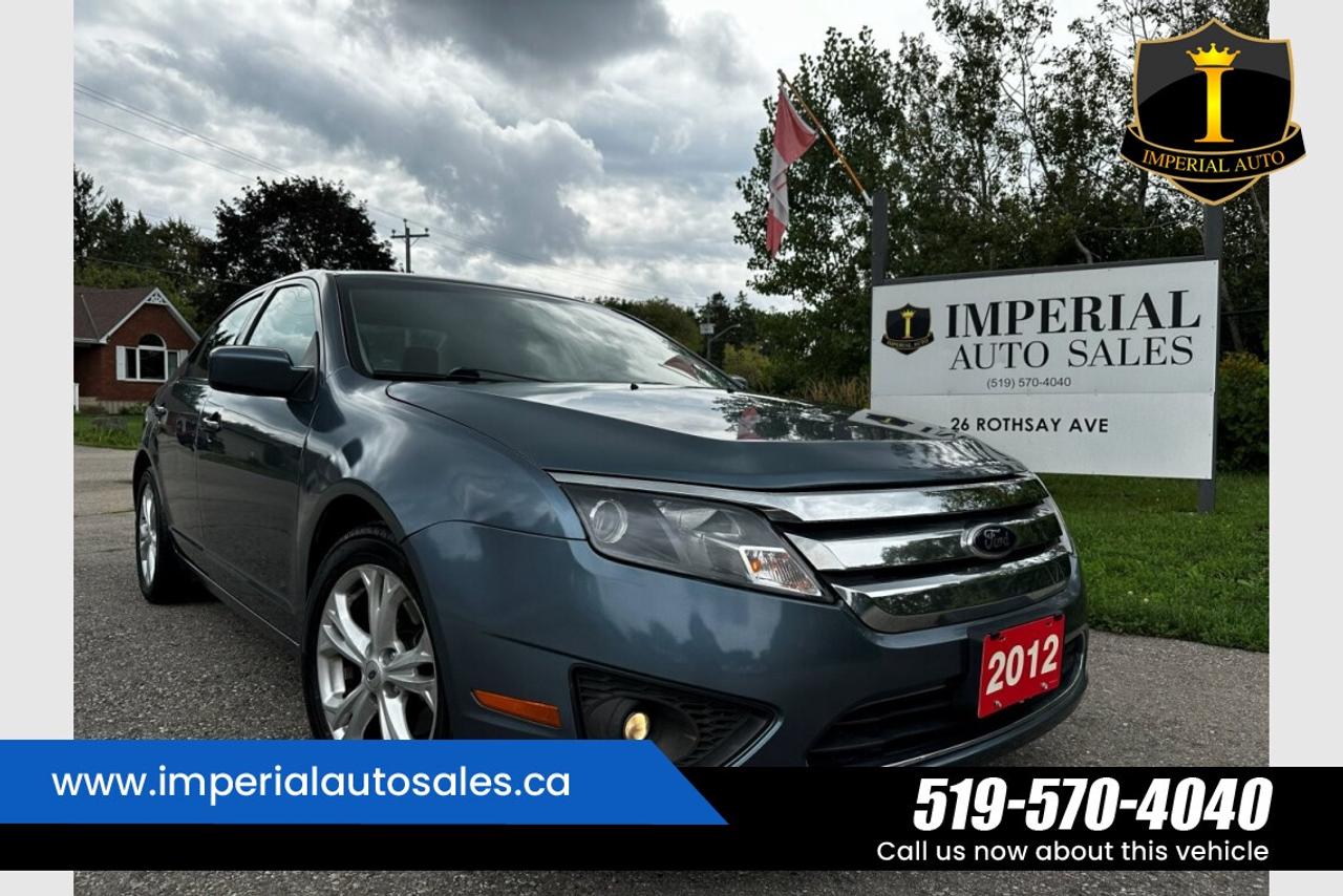 2012 Ford Fusion SE Photo0