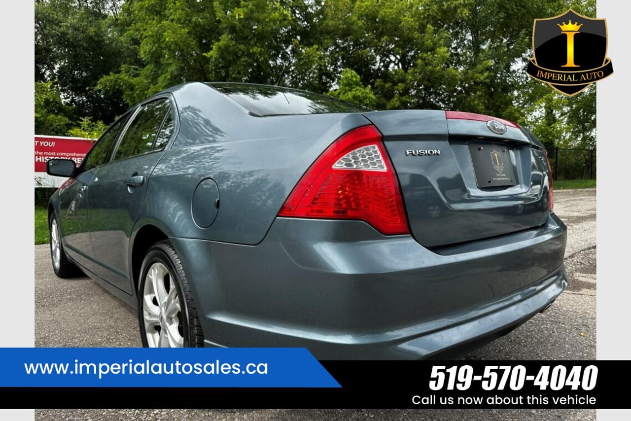 2012 Ford Fusion SE Photo