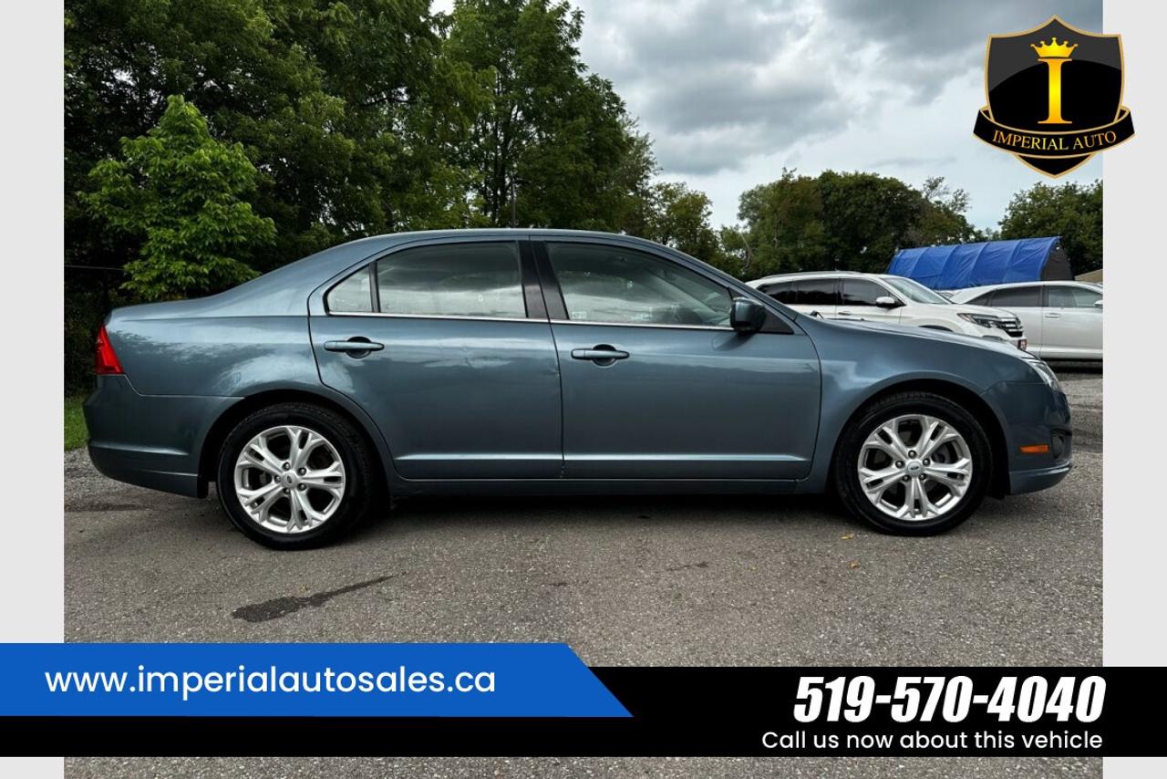 2012 Ford Fusion SE Photo