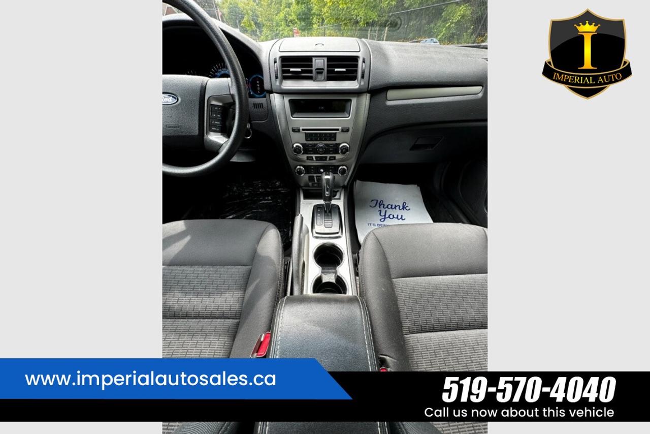 2012 Ford Fusion SE Photo