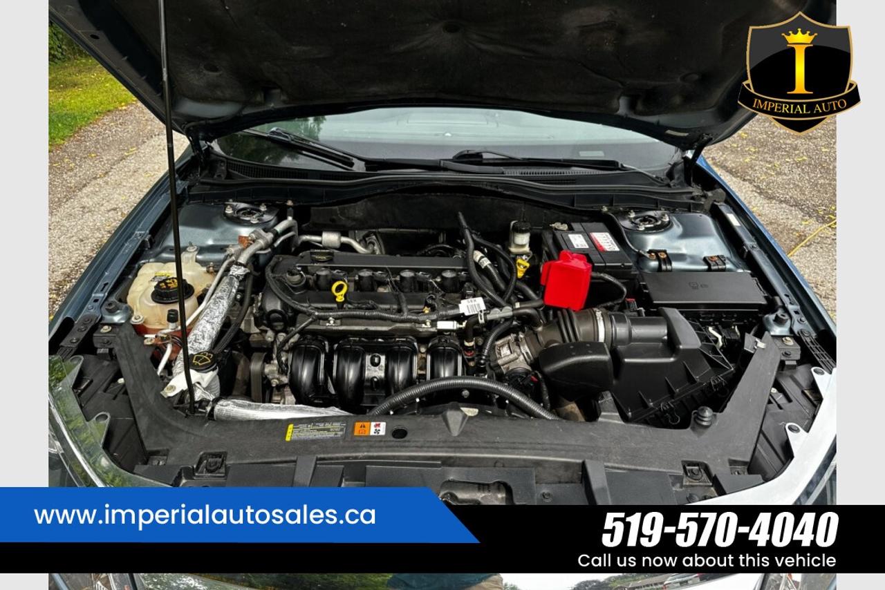 2012 Ford Fusion SE Photo