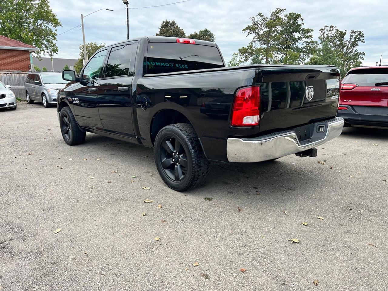 2017 RAM 1500 ST Crew Cab Photo