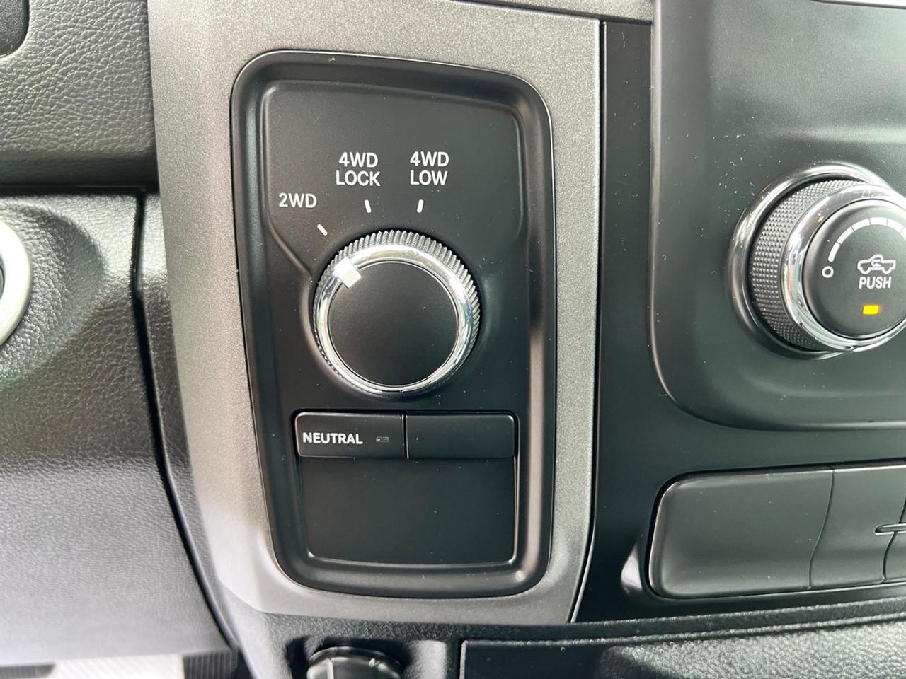 2017 RAM 1500 ST Crew Cab Photo