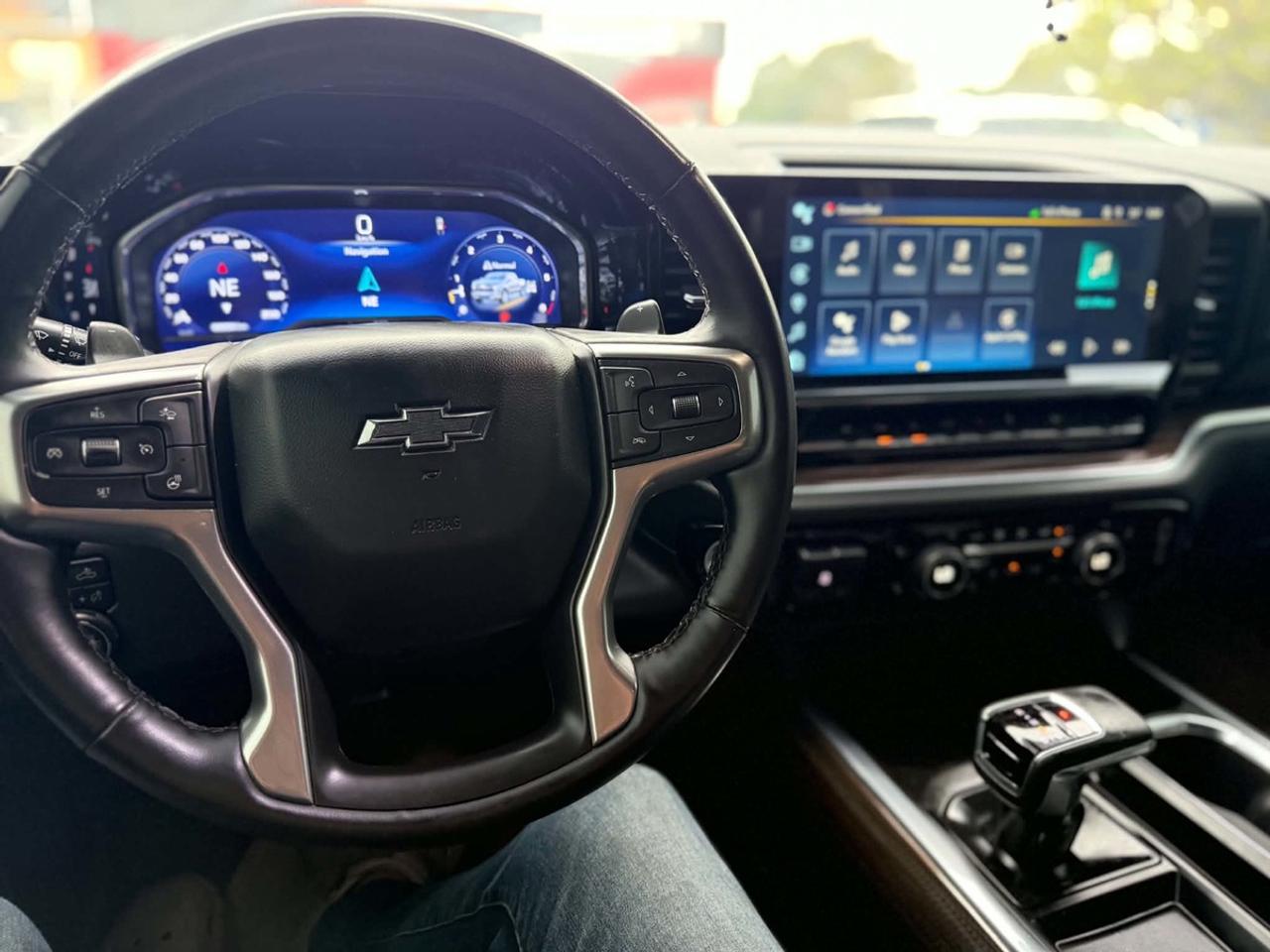 2024 Chevrolet Silverado 1500 RST Photo