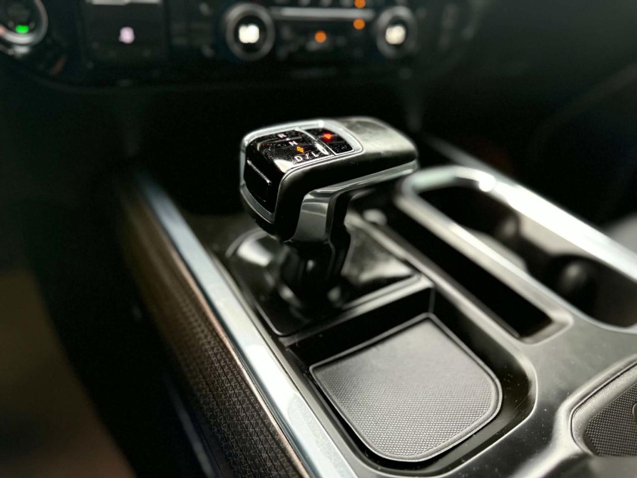 2024 Chevrolet Silverado 1500 RST Photo
