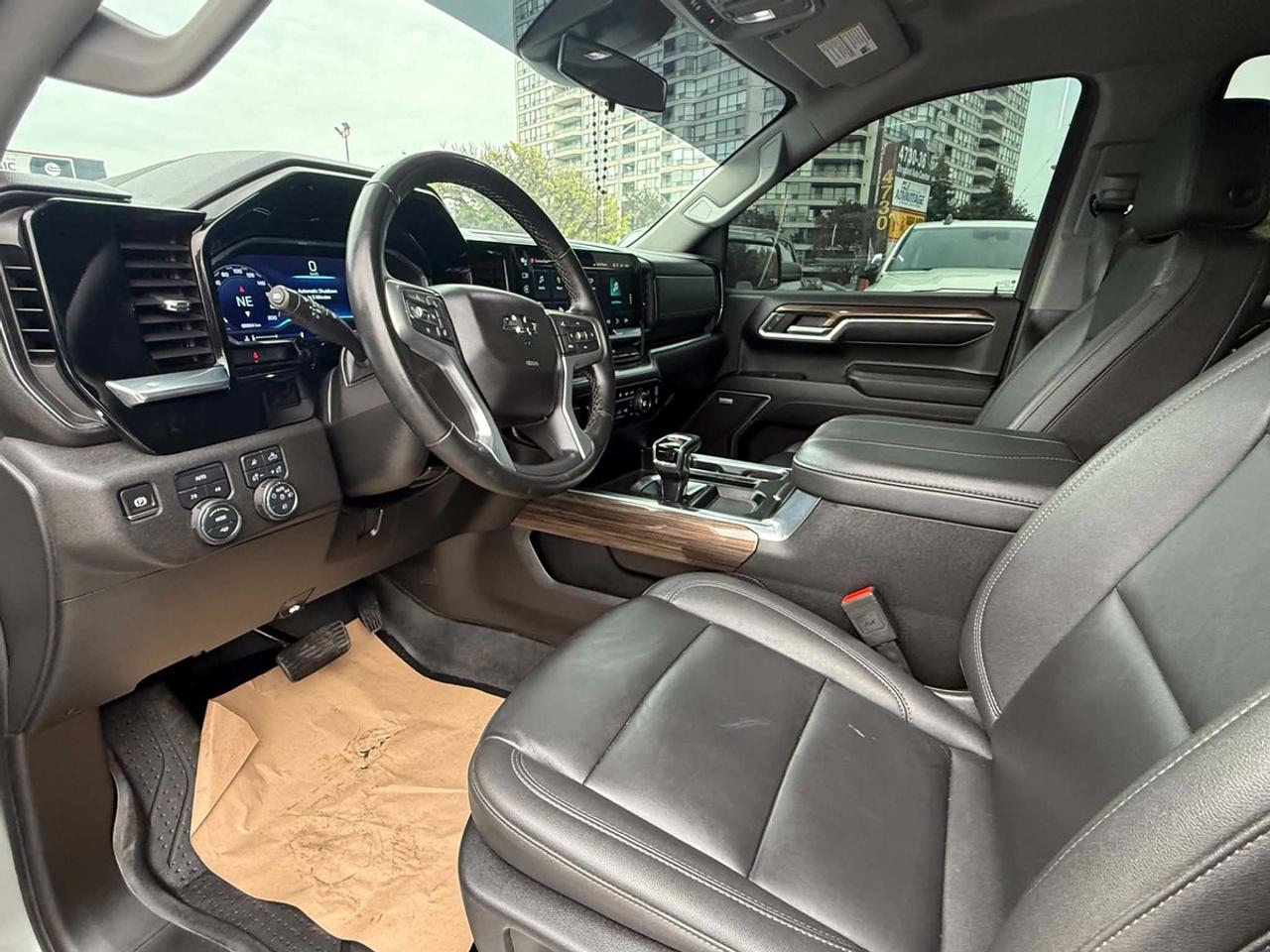 2024 Chevrolet Silverado 1500 RST Photo