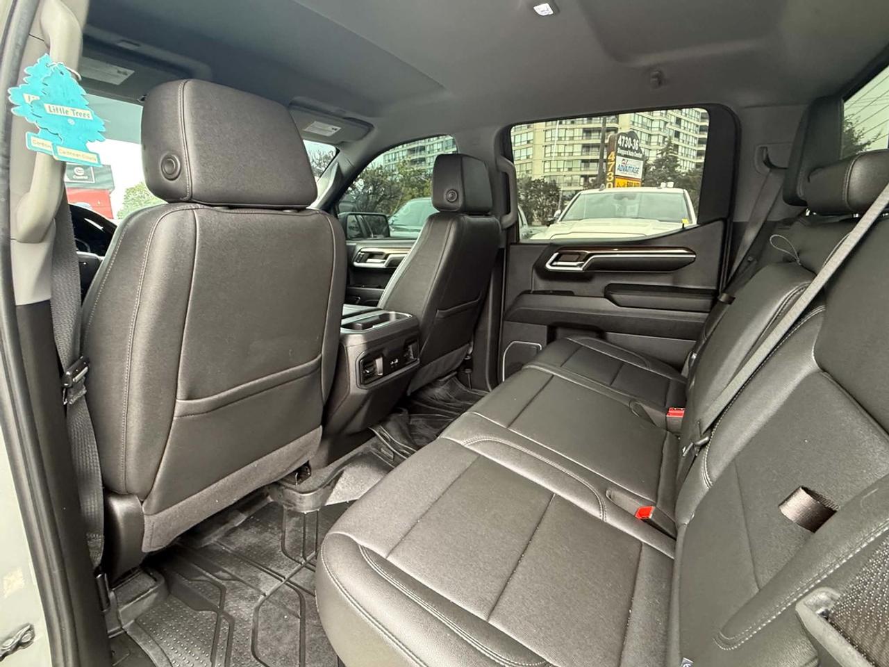 2024 Chevrolet Silverado 1500 RST Photo