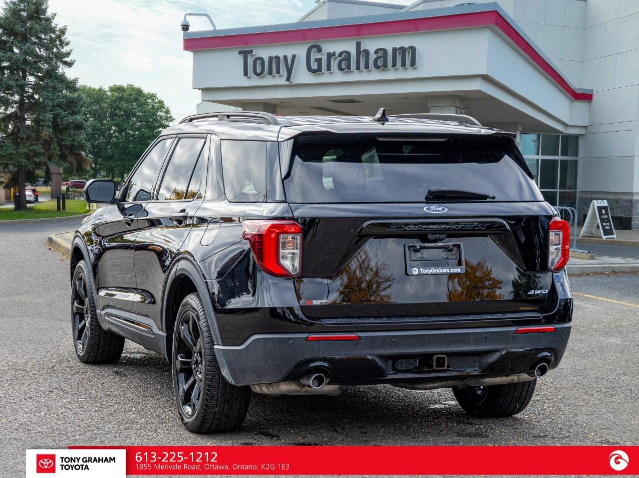 2024 Ford Explorer ST-Line Photo