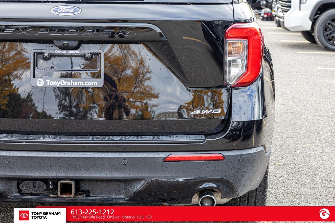 2024 Ford Explorer ST-Line Photo