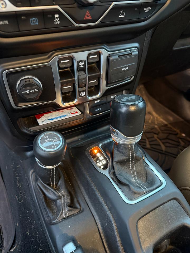 2022 Jeep Wrangler Unlimited Sahara 4X4 Photo