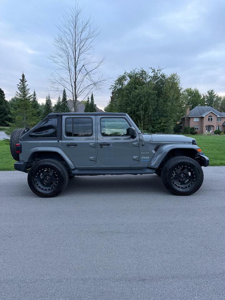 2022 Jeep Wrangler Unlimited Sahara 4X4 Photo