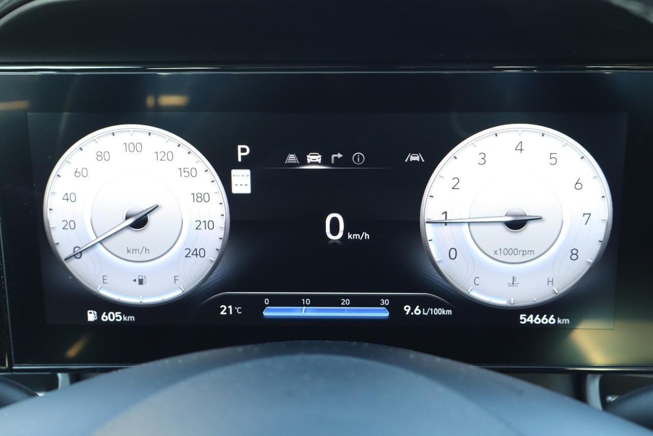 2025 Hyundai Elantra Preferred Photo