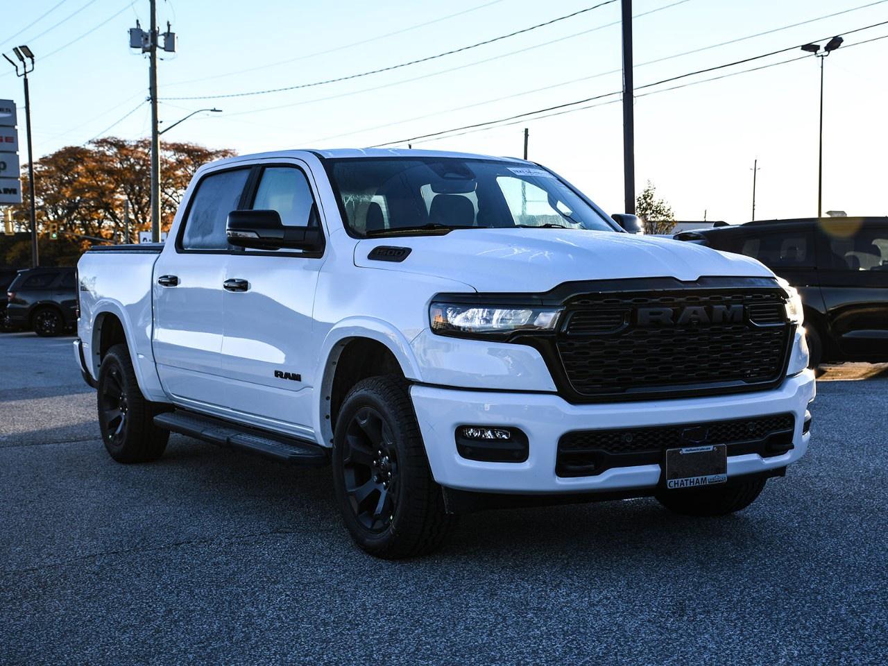 2027 RAM 1500 Big Horn 4x4 Crew Cab 5'7" Box Photo4