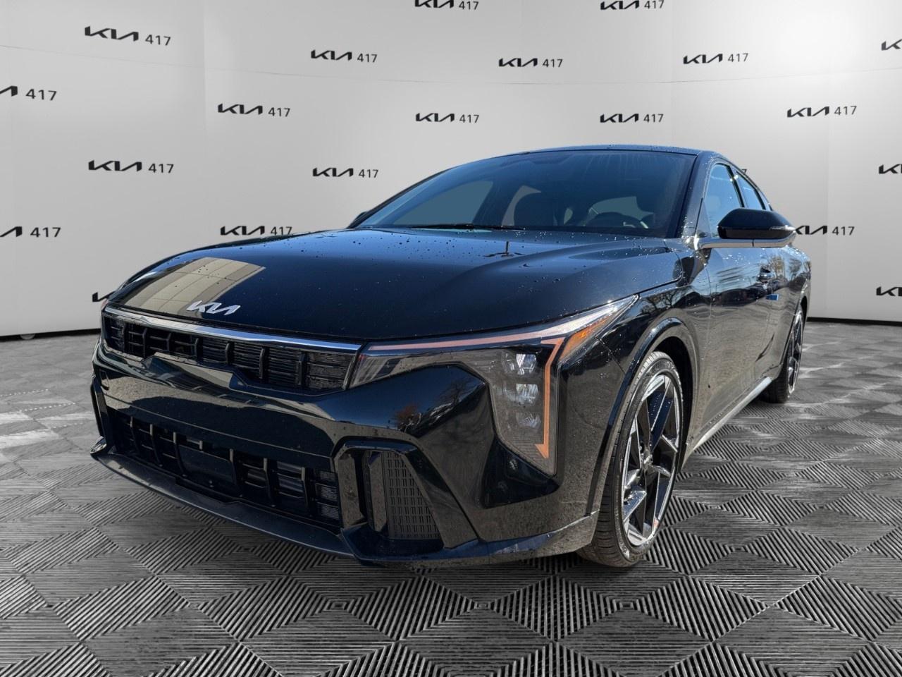2026 Kia K4 GT-Line Turbo FWD w/Red Interior Photo