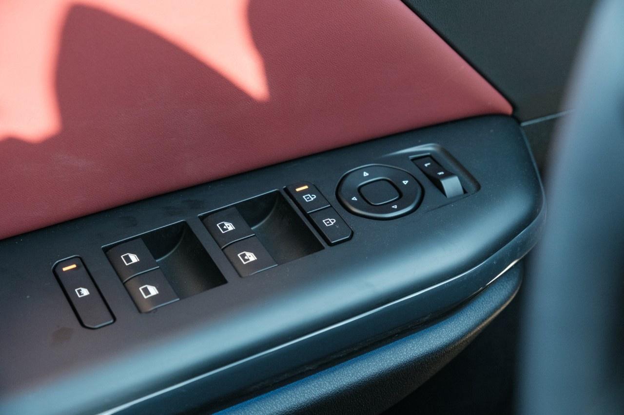 2026 Kia K4 GT-Line Turbo FWD w/Red Interior Photo