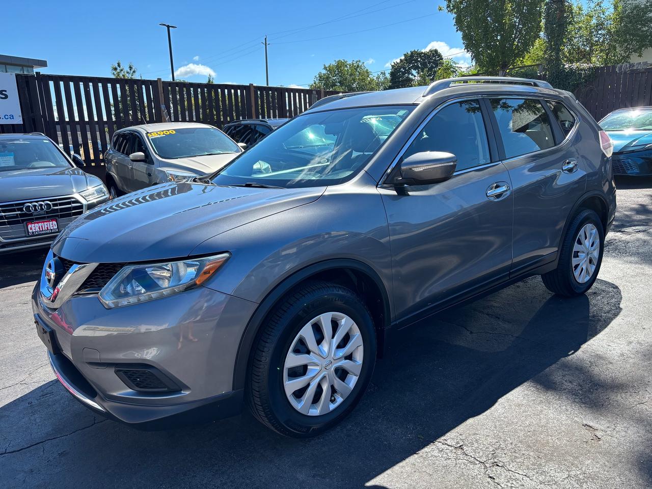 2014 Nissan Rogue S - Photo #1