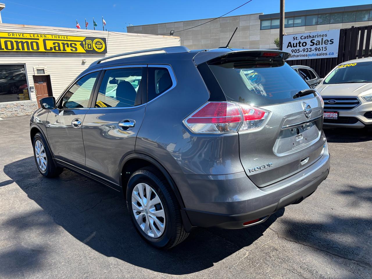 2014 Nissan Rogue S Photo